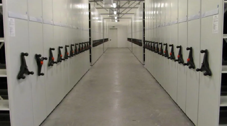 Fabricante de estanterías móviles, armarios móviles, muebles de oficina de almacén metálicos, Polonia